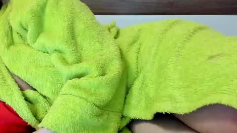 00ingrid00 online show from October 22, 1:39 am