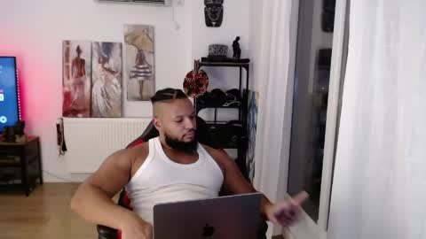 Kingsley online show from April 29, 10:16 pm