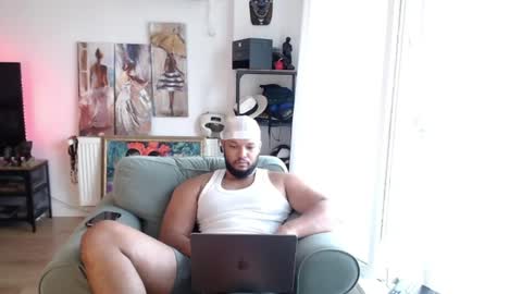 Kingsley online show from July 19, 3:54 am