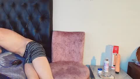 Snapshot of 0_ojacob chatting on October 4, 9:13 pm 0 oJacob online show from October 4, 9:13 pm