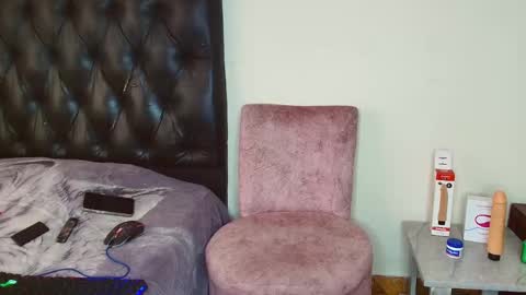 Snapshot of 0_ojacob chatting on October 7, 7:55 pm 0 oJacob online show from October 7, 7:55 pm