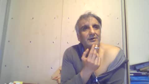 0luvmonkey online show from May 6, 11:54 pm