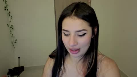 Steven  e online show from December 23, 12:52 am