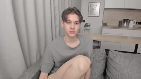 Snapshot of 0verlandd chatting on October 15, 11:54 am Adam online show from October 15, 11:54 am