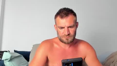 10in_deluxe online show from July 3, 8:10 am