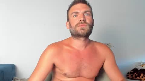 10in_deluxe online show from July 18, 7:34 am