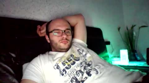 Snapshot of 11anonymus11 chatting on December 14, 9:41 pm 11anonymus11 online show from December 14, 9:41 pm