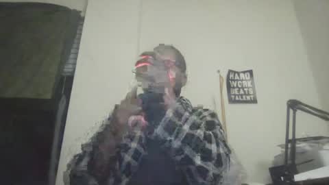 Snapshot of 11inchtattedtrinibad chatting on August 3, 7:18 am 11inchtattedtrinibad online show from August 3, 7:18 am