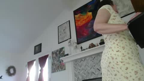 Aurora Willows online show from March 11, 2:51 pm