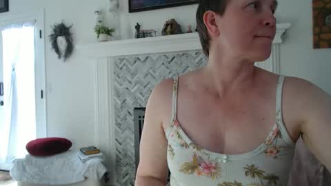 Aurora Willows online show from March 6, 5:42 pm