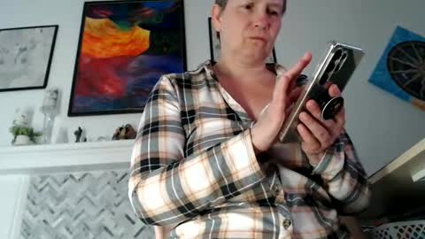 Aurora Willows online show from June 11, 12:32 am