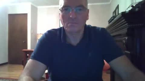 Snapshot of 123456ant chatting on December 21, 3:02 am 123456ant online show from December 21, 3:02 am