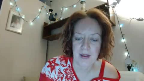 12ennie online show from December 16, 7:46 am