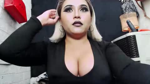 sexy kia online show from February 11, 1:54 am