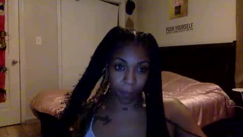 Tia online show from May 13, 7:17 am