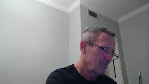 13glanmorfa online show from November 24, 1:49 am