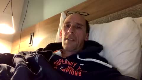 Snapshot of 14at213 chatting on April 15, 7:58 pm 14at213 online show from April 15, 7:58 pm