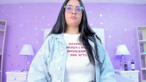 Scarlette  online show from February 4, 3:01 am