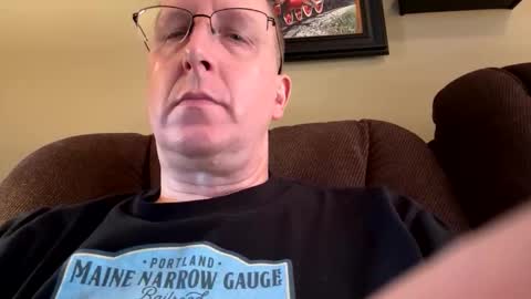 Snapshot of 16510 chatting on October 13, 1:44 pm 16510 online show from October 13, 1:44 pm