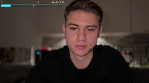 Lance online show from November 19, 5:24 pm