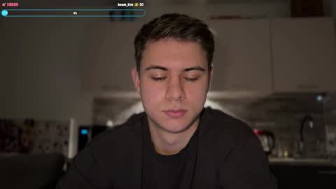 Lance online show from November 30, 4:33 pm