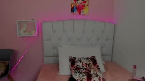 18candy online show from February 2, 10:52 pm