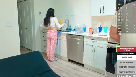 Tong  Ralph online show from November 17, 1:00 am