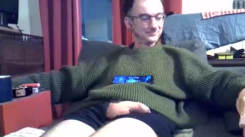 Snapshot of 18remy45 chatting on October 1, 7:31 pm 18remy45 online show from October 1, 7:31 pm