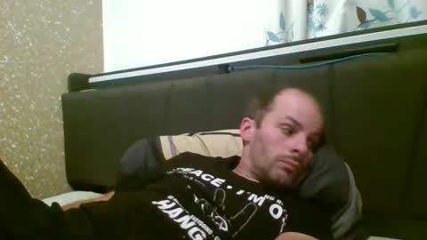 Snapshot of 19berni91 chatting on September 29, 6:24 pm berni online show from September 29, 6:24 pm