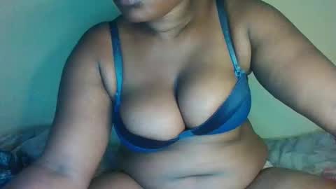 Snapshot of 1_sexybaby chatting on October 17, 12:19 pm 1_sexybaby online show from October 17, 12:19 pm