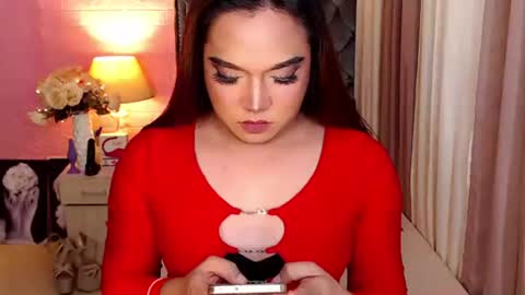 Snapshot of 1bestlover chatting on March 8, 9:28 am Ekang online show from March 8, 9:28 am