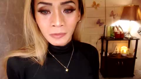 angel online show from February 20, 7:14 pm