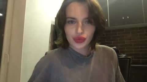 Snapshot of 1dove chatting on January 2, 4:46 pm DOVE online show from January 2, 4:46 pm