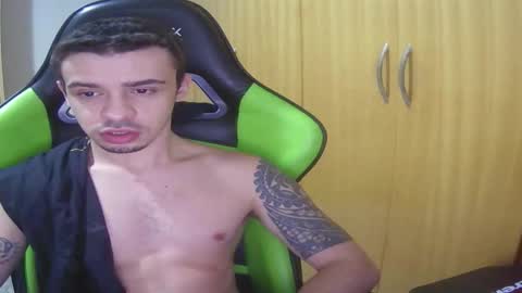 1good_vibes1 online show from February 2, 3:49 am