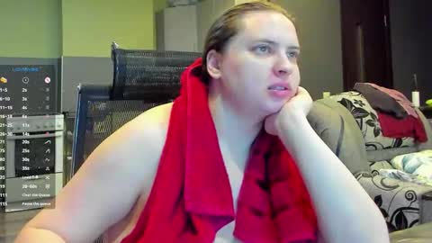 1LINDSEY1 online show from November 19, 11:10 am