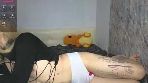 Snapshot of 1lola4ka chatting on November 11, 5:13 pm Michelle online show from November 11, 5:13 pm