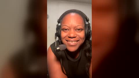 Lillycakes online show from January 18, 11:08 pm