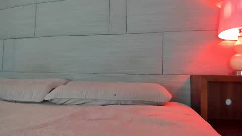 Onna online show from December 20, 4:20 am