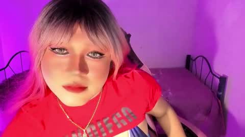 1lovelymess online show from February 21, 2:45 am