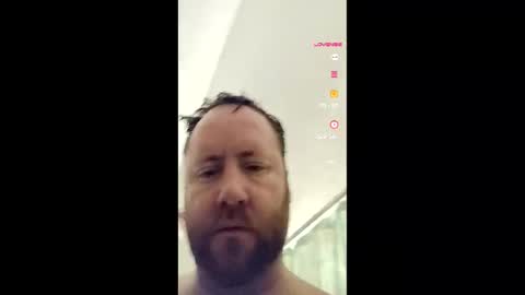 Snapshot of 1machine1guy chatting on November 26, 12:50 pm Clay online show from November 26, 12:50 pm