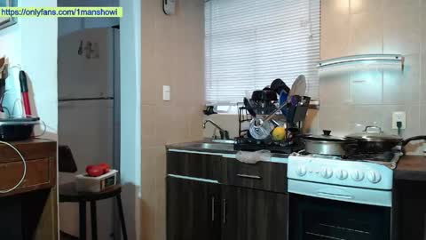 1manshow11 online show from April 20, 10:33 pm