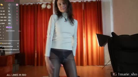 Marie online show from May 20, 9:48 am