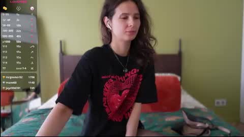 Marie online show from July 22, 10:07 am