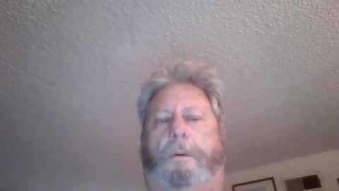Snapshot of 1milkman2000 chatting on June 3, 3:09 am milkman online show from June 3, 3:09 am