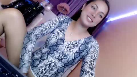 1miracle_tranny online show from May 29, 6:33 am