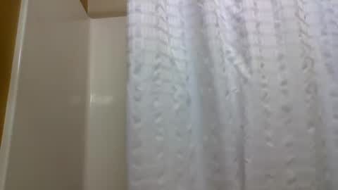 TheShyOne18 online show from January 31, 11:14 pm