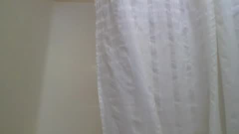 Snapshot of 1nastya8 chatting on June 27, 12:59 am TheShyOne18 online show from June 27, 12:59 am