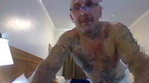 Snapshot of 1nastya8 chatting on July 20, 3:47 pm TheShyOne18 online show from July 20, 3:47 pm