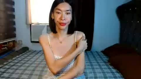 Snapshot of 1perfectmodel4u chatting on July 24, 2:42 am 1perfectmodel online show from July 24, 2:42 am