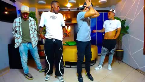 Snapshot of 1pushman chatting on September 9, 11:10 am pushman online show from September 9, 11:10 am